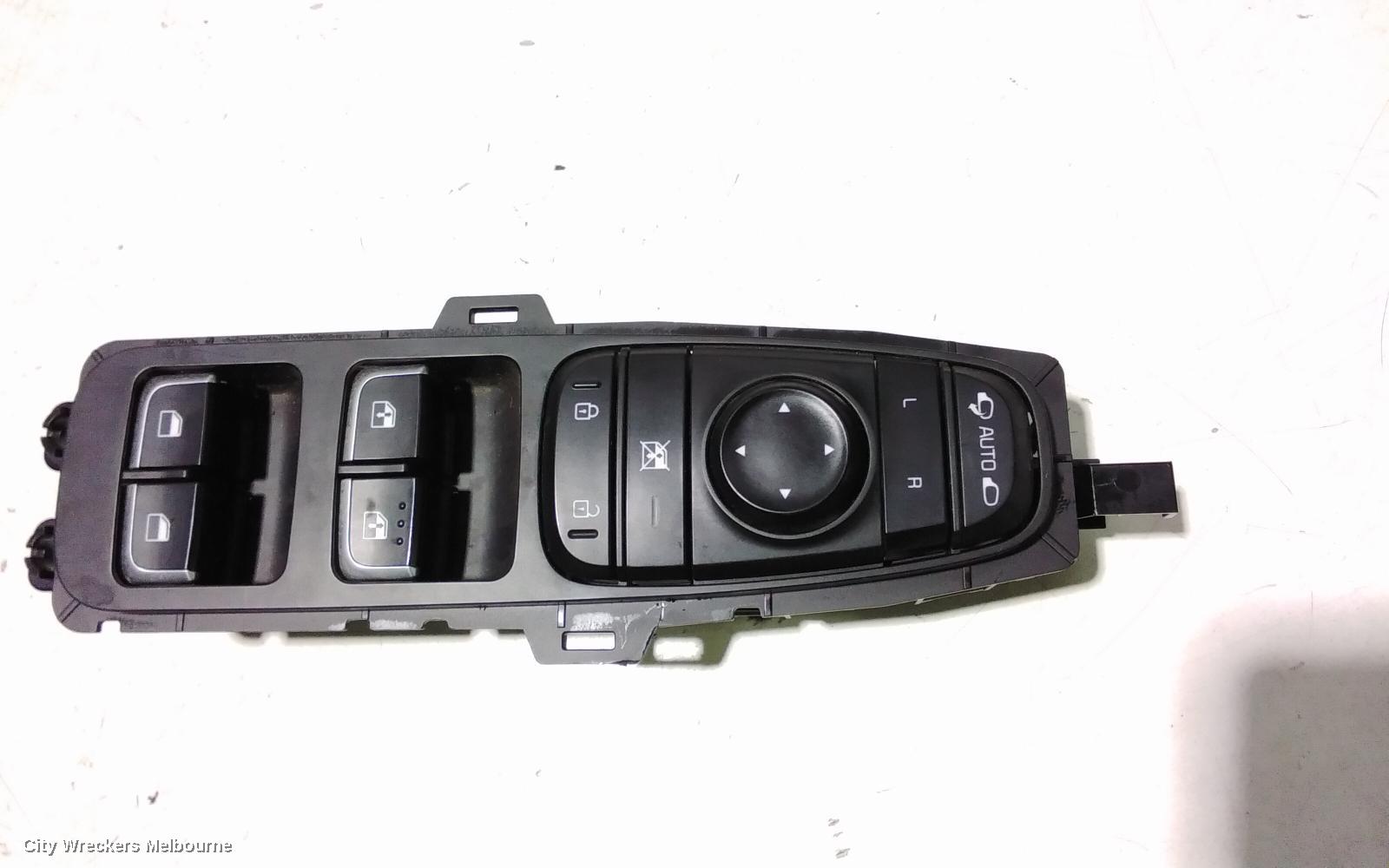 KIA STINGER PWR DR WIND SWITCH, RH FRONT (MASTER SWITCH), W/ AUTO UP & DOWN TYPE, CK, 06/2017 - 08/2020 - Image 2