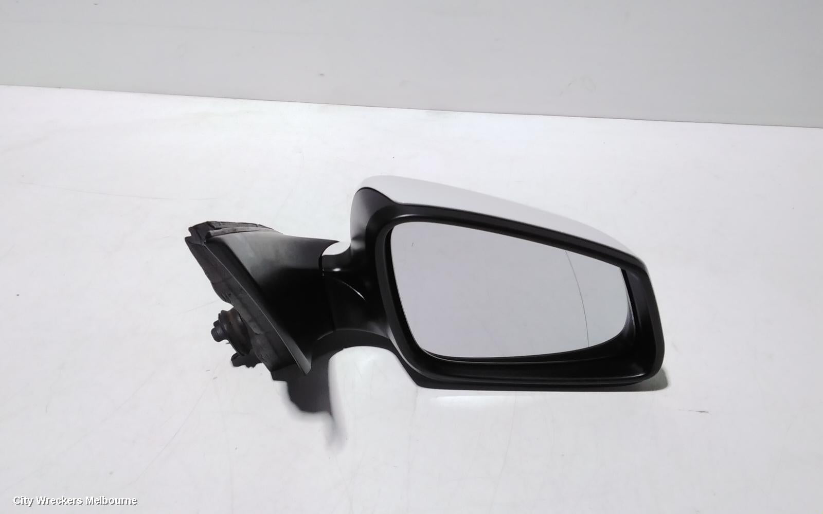 BMW 5 SERIES RIGHT DOOR MIRROR, F10/F11, SEDAN/WAGON, STANDARD, NON SEAT ADJ., NON MEMORY, NON AUTO DIP TYPE, 05/2010 - 06/2013 - Image 1