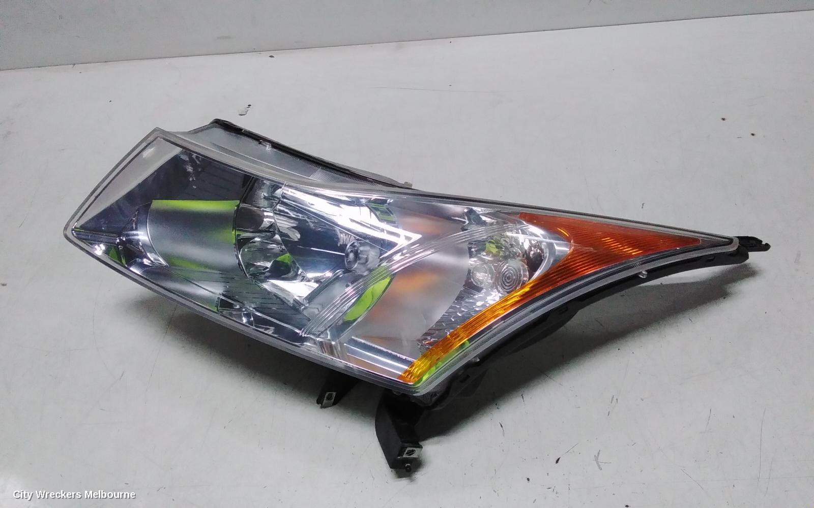HOLDEN CRUZE LEFT HEADLAMP, JH, 03/2011 - 12/2014 - Image 2