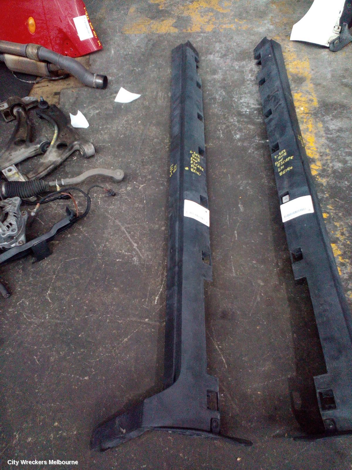 FORD ESCAPE SIDE STEP/SKIRT, ZG, 09/2016 - 05/2020 - Image 1