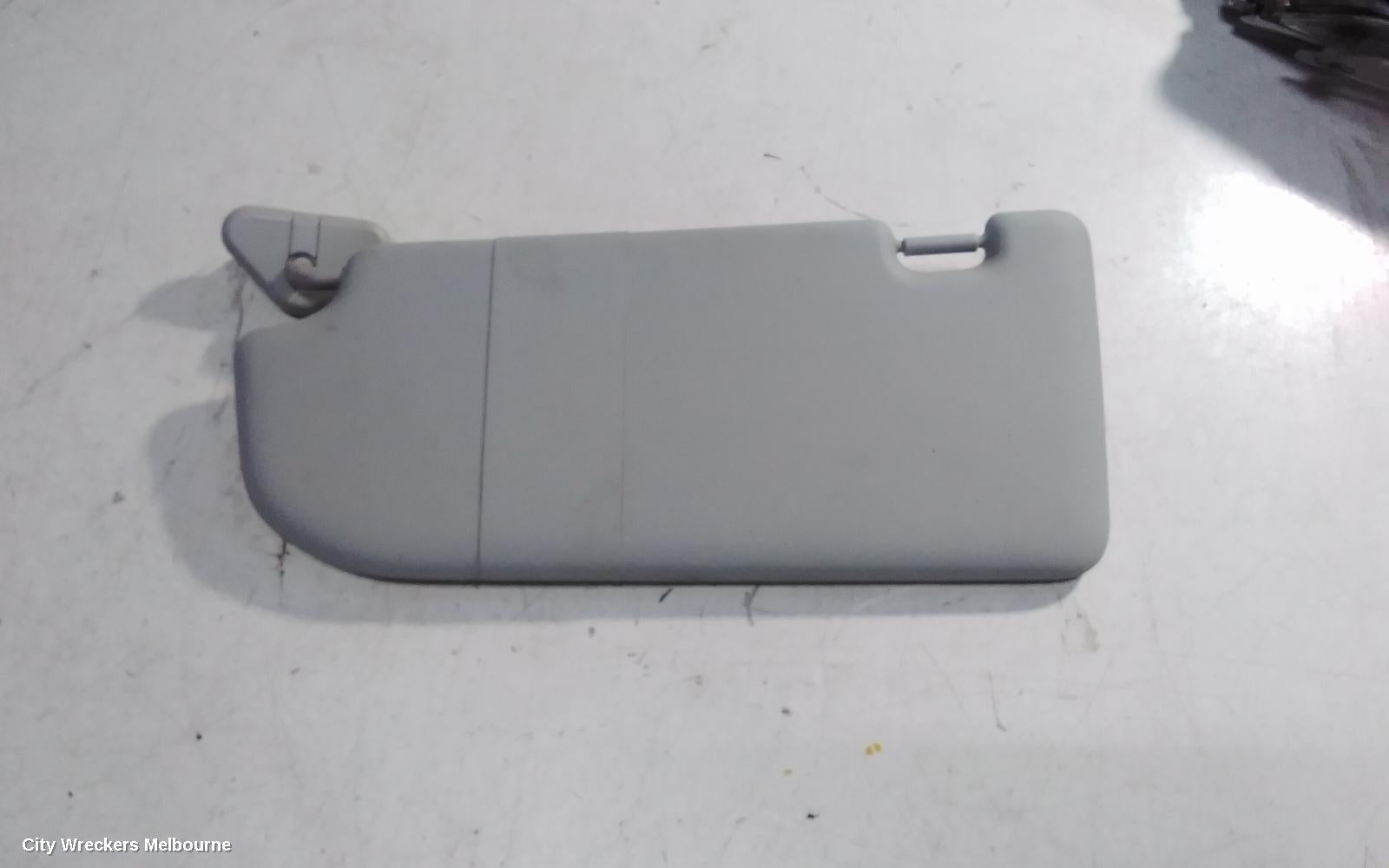 MG ZS SUNVISOR, RH SIDE, AZS1, 09/2017 ONWARDS - Image 2