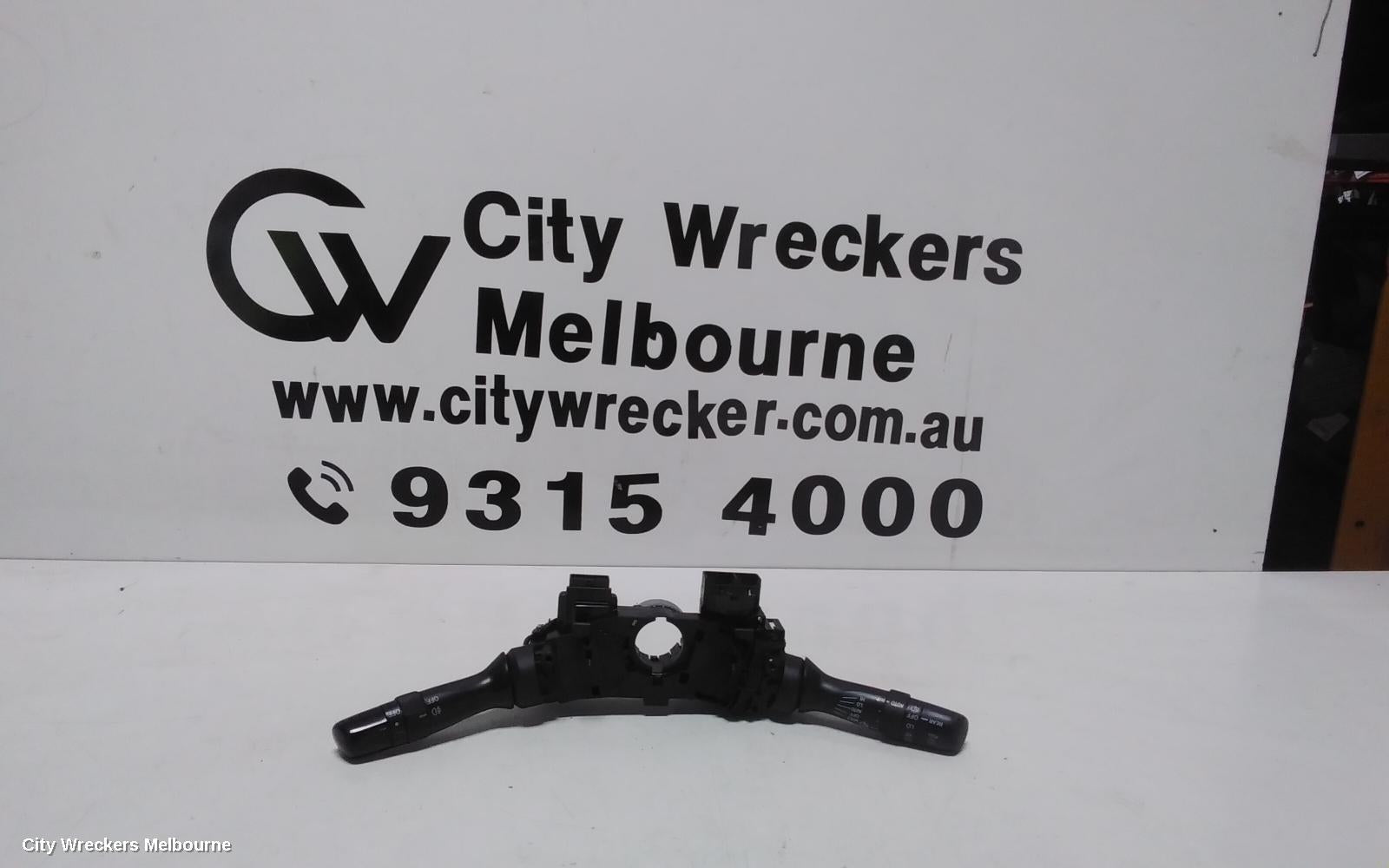 TOYOTA PRIUS COMBINATION SWITCH, ZVW30R, FLASHER SWITCH, NON-AUTO HEADLAMP TYPE, 07/2009 - 12/2015 - Image 1