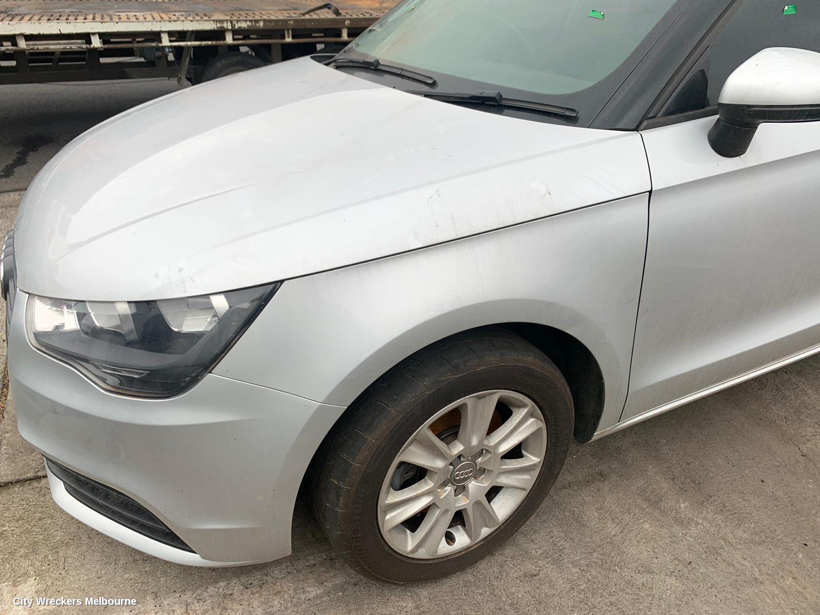 AUDI A1 OVERFLOW BOTTLE, 8X, 12/2010 - 10/2018 - Image 3