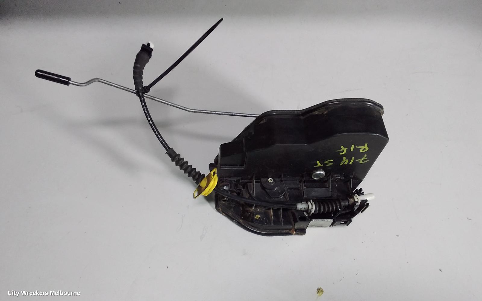 BMW 5 SERIES DOOR/BOOT/GATE LOCK, RIGHT FRONT DOOR LOCK, E60, STANDARD DOOR TYPE, 10/2003 - 04/2010 - Image 1