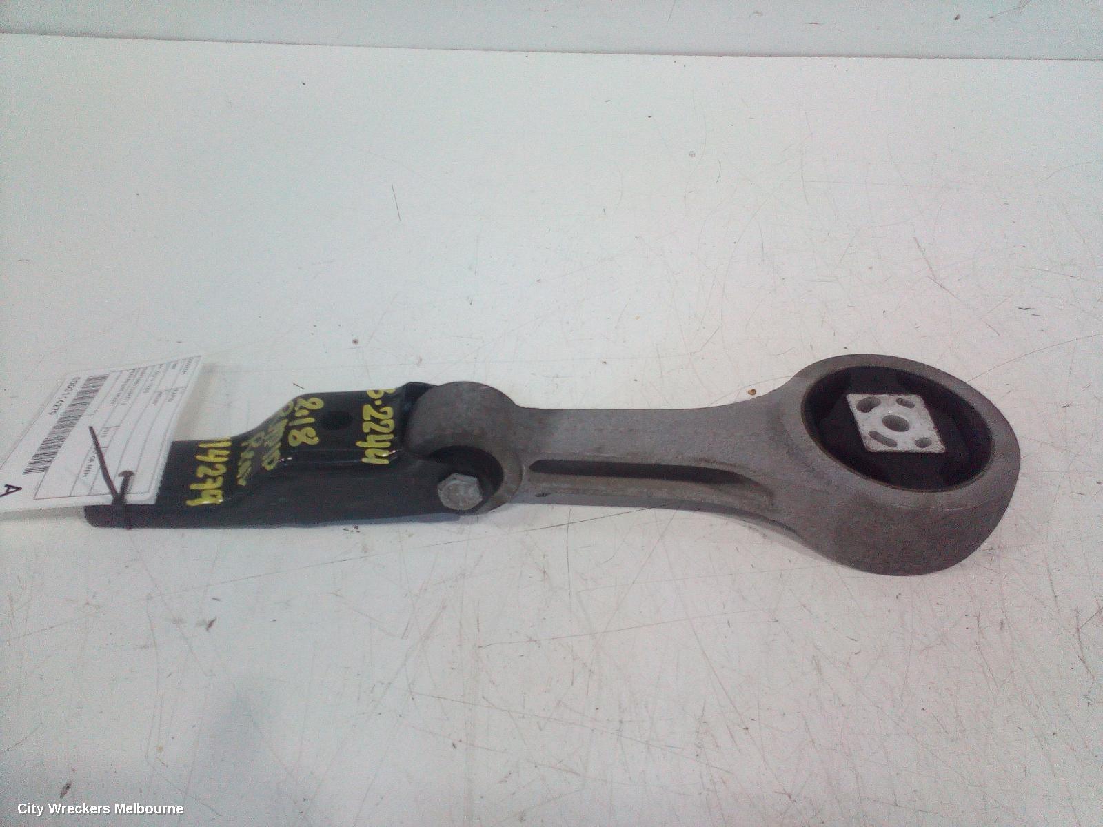 SKODA RAPID MOUNT, NH, 05/2014 - 12/2020 - Image 3