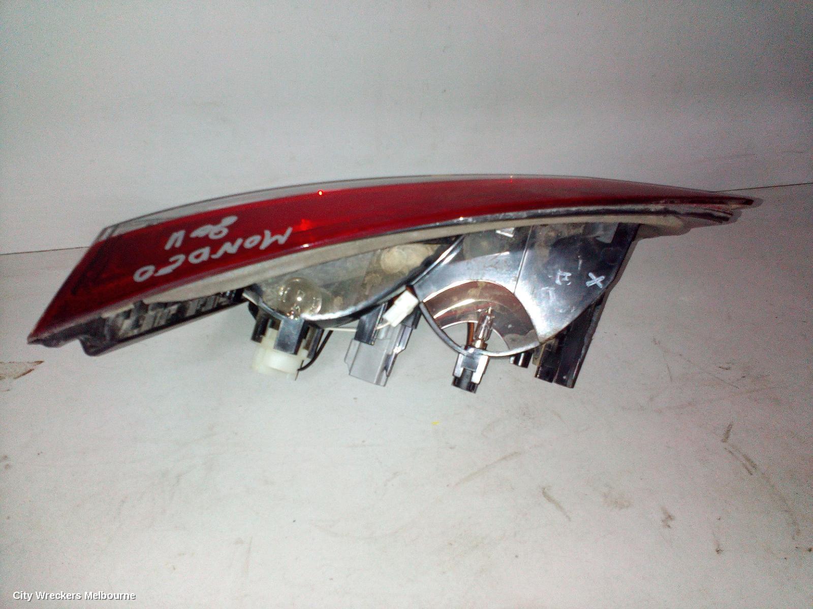 FORD MONDEO REAR GARNISH, TAILGATE LAMP (RH SIDE), WAGON, MC, 11/2010 - 12/2014 - Image 2