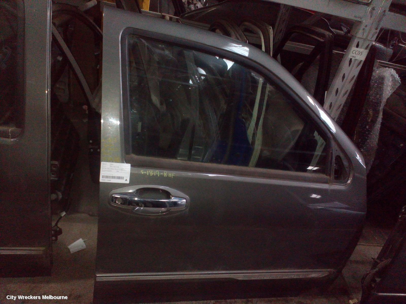 GREAT WALL STEED RIGHT FRONT DOOR, NBP, DUAL CAB, W/ MOULD TYPE, 07/2016 - 12/2020 - Image 1