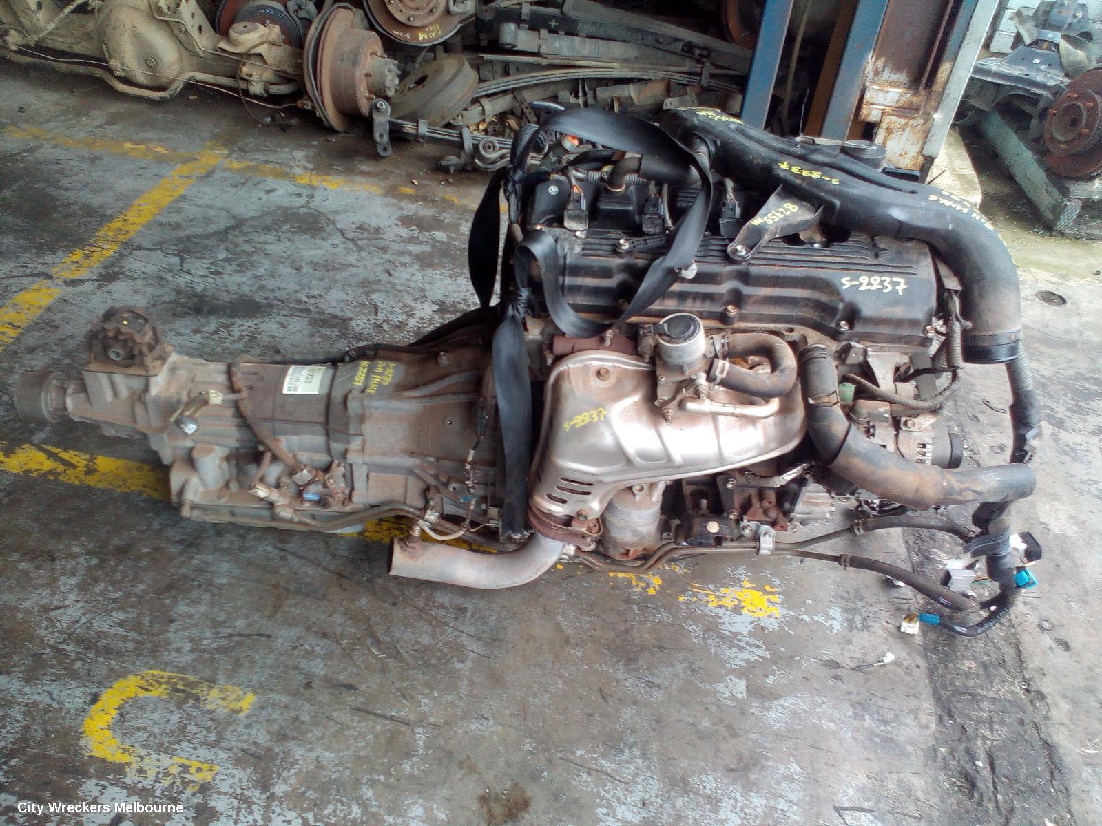 TOYOTA HIACE ENGINE, PETROL, 2.7, 2TR-FE, SINGLE VVT TYPE, TRH, 03/2005 - 02/2015 - Image 3