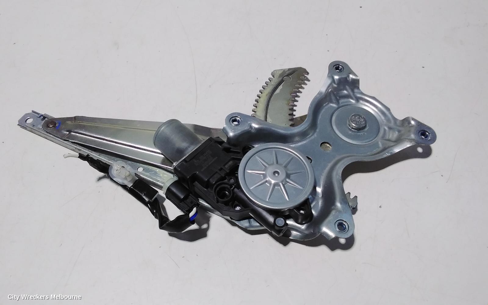 MITSUBISHI TRITON LEFT REAR WND REG/MOTOR, MQ-MR, 03/2015 - 10/2023 - Image 2