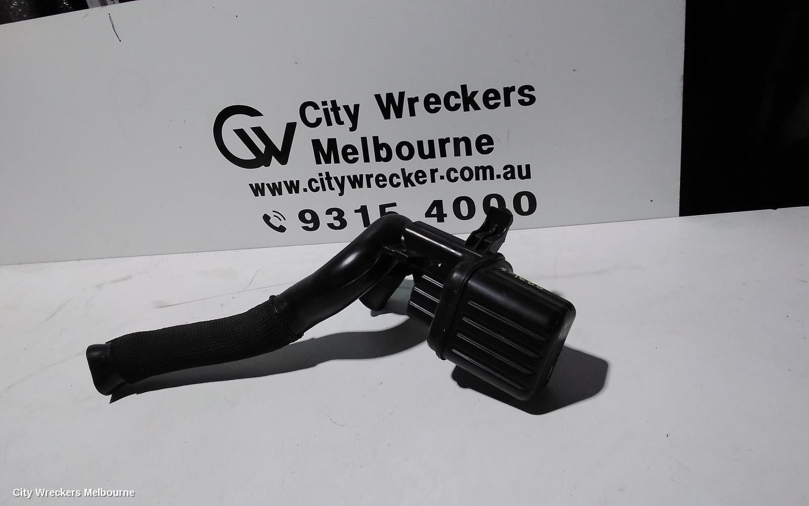 HOLDEN CAPTIVA AIR CLEANER/BOX, AIR RESONATOR, CG, 01/2011 - 06/2018 - Image 1
