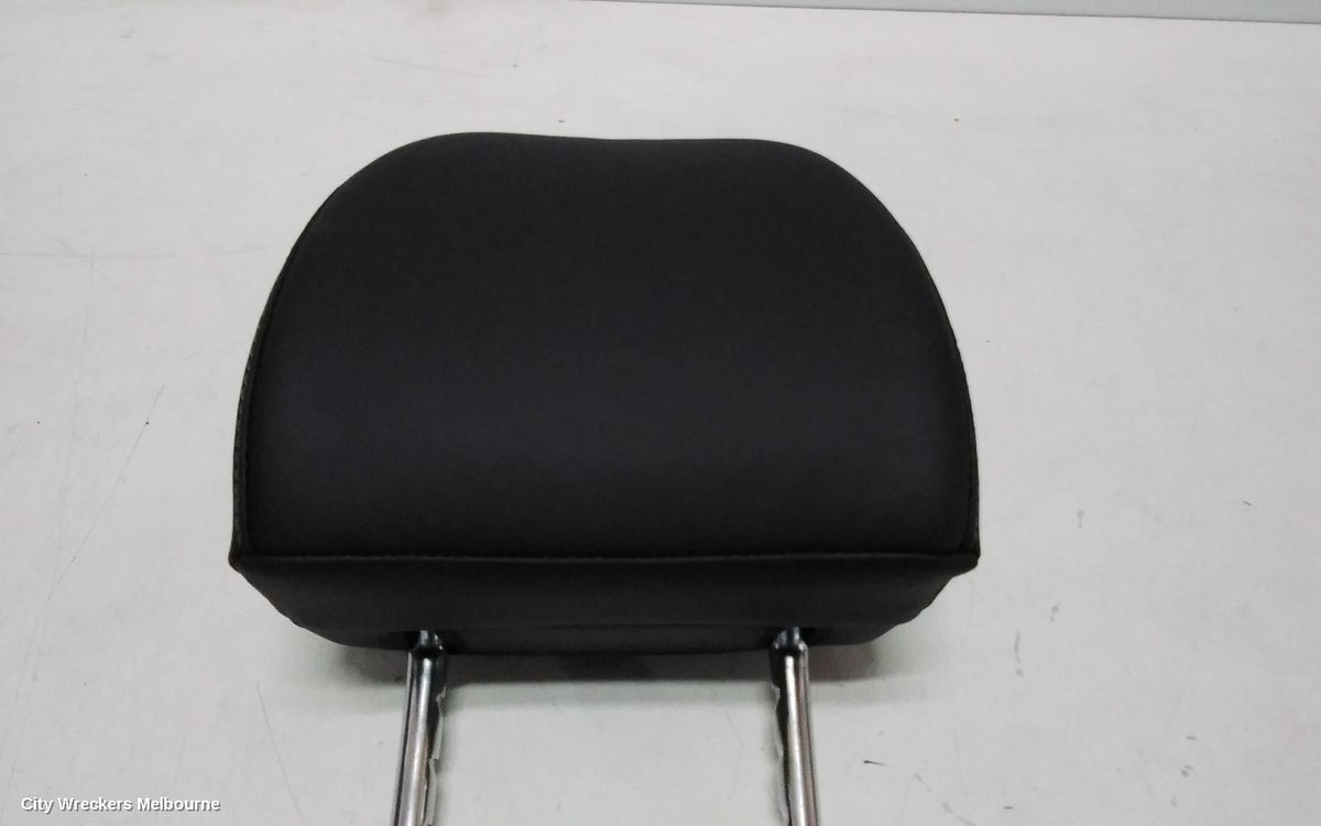 KIA SORENTO HEADREST, LH FRONT, LEATHER, MQ4, 02/2020 ONWARDS - Image 3