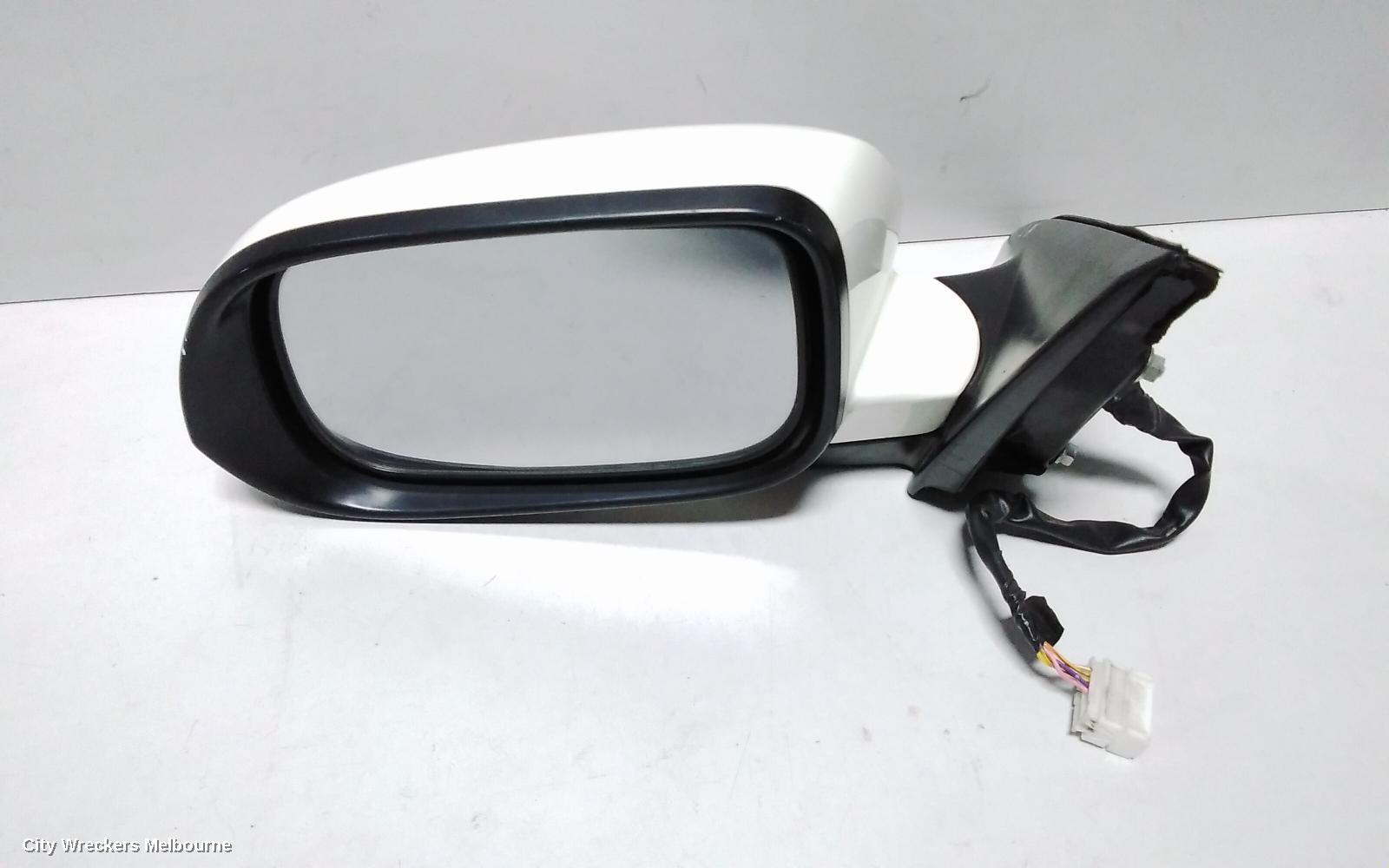 HONDA ACCORD LEFT DOOR MIRROR, 7TH GEN, CL/EURO (VIN JHMCL95/1996), 06/2003 - 03/2008 - Image 2