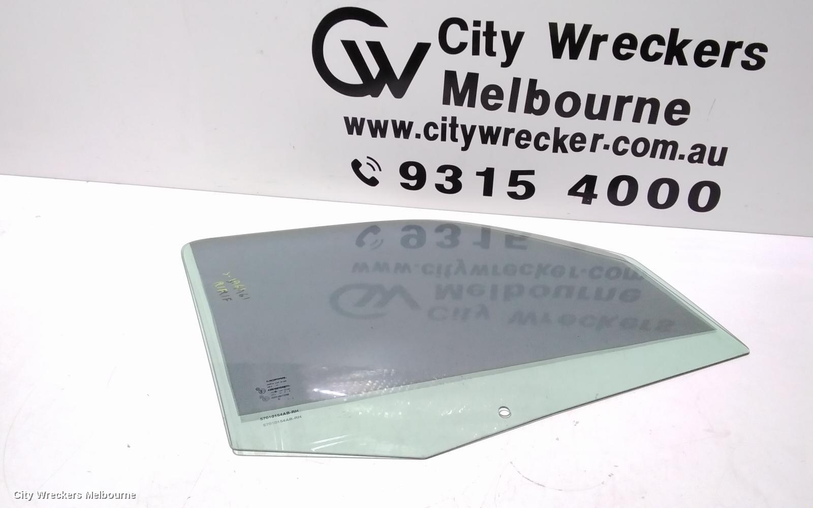 JEEP CHEROKEE RIGHT FRONT DOOR WINDOW, KK, 11/2007 - 10/2012 - Image 1