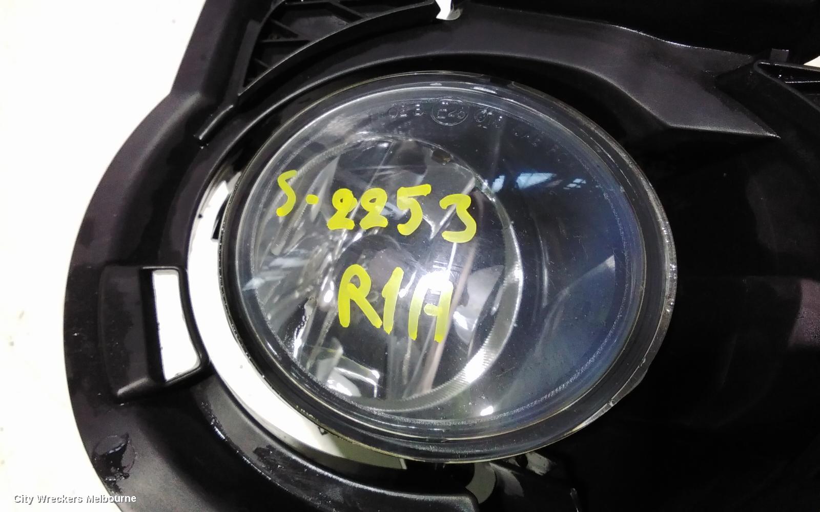 VOLKSWAGEN TIGUAN RIGHT INDICATOR/FOG/SIDE, BUMPER FOGLAMP, 5N, 05/2008 - 06/2011 - Image 3