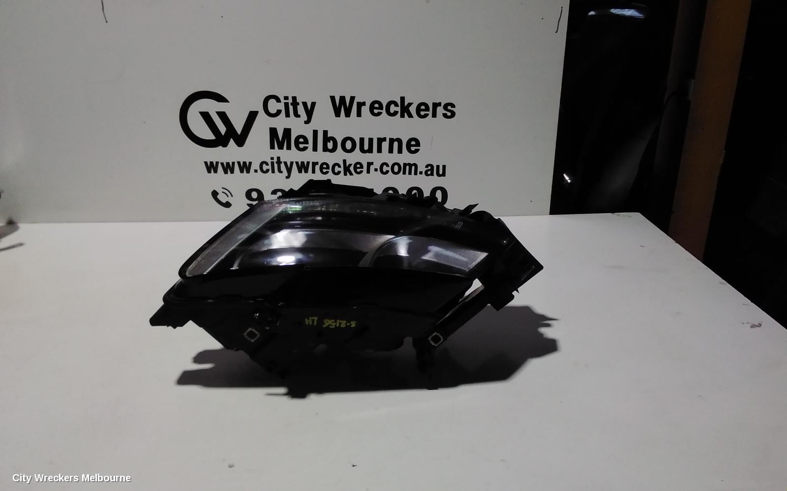 AUDI Q5 LEFT HEADLAMP, 8R, HALOGEN TYPE, 03/2009 - 10/2012 - Image 3