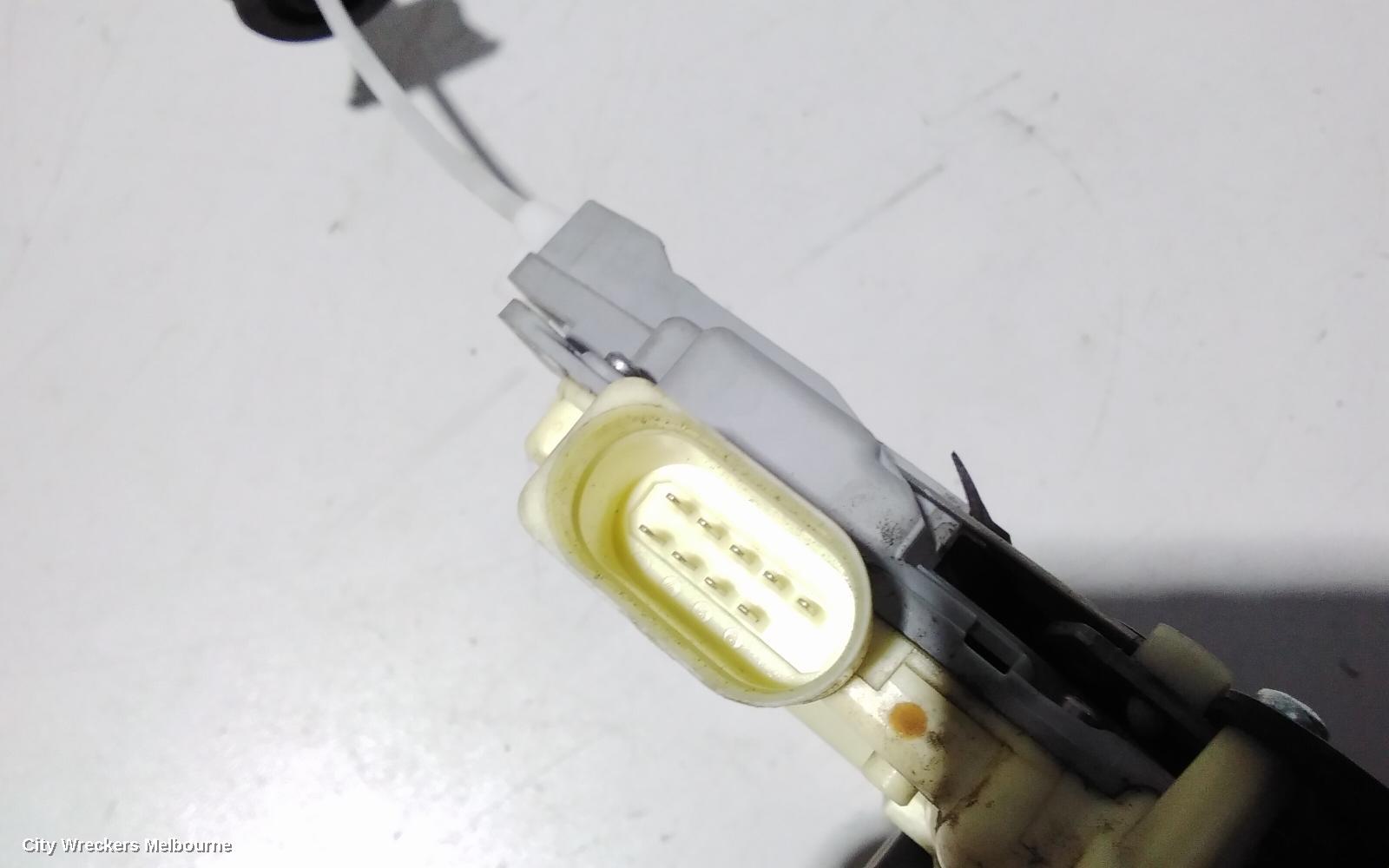 AUDI Q7 DOOR/BOOT/GATE LOCK, RIGHT FRONT DOOR LOCK, 4L, P/N 3C2837016A, 09/2006 - 11/2009 - Image 3