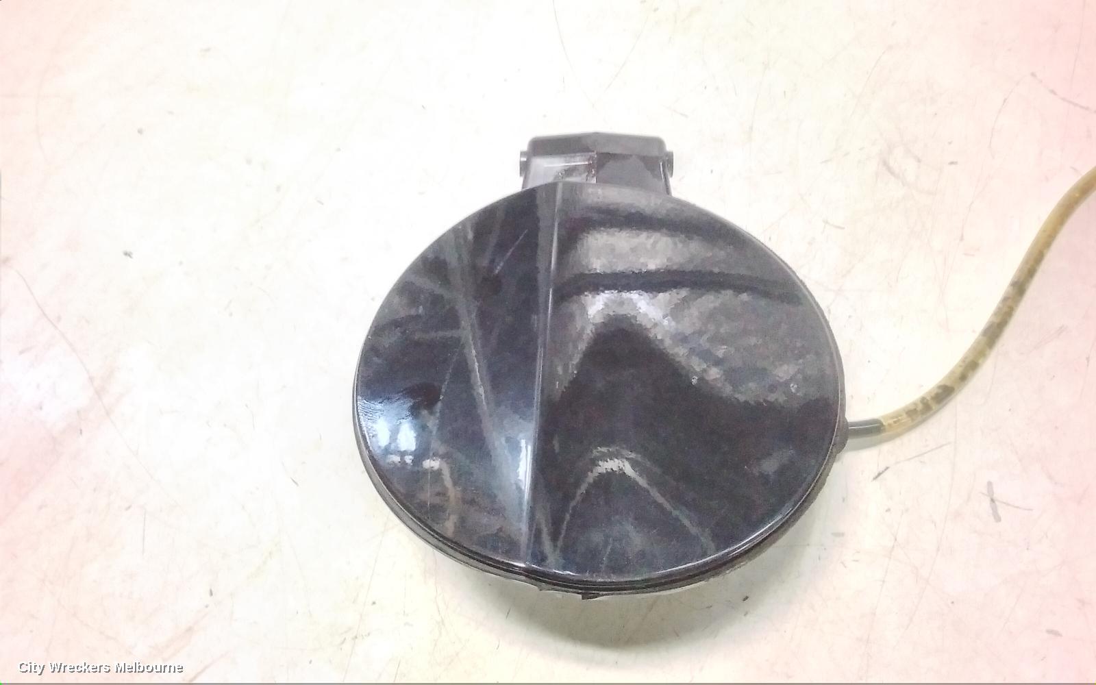 VOLKSWAGEN PASSAT FUEL DOOR / FILLER, 3C/MK6, FUEL CAP, DIESEL, 03/2006 - 06/2012 - Image 2