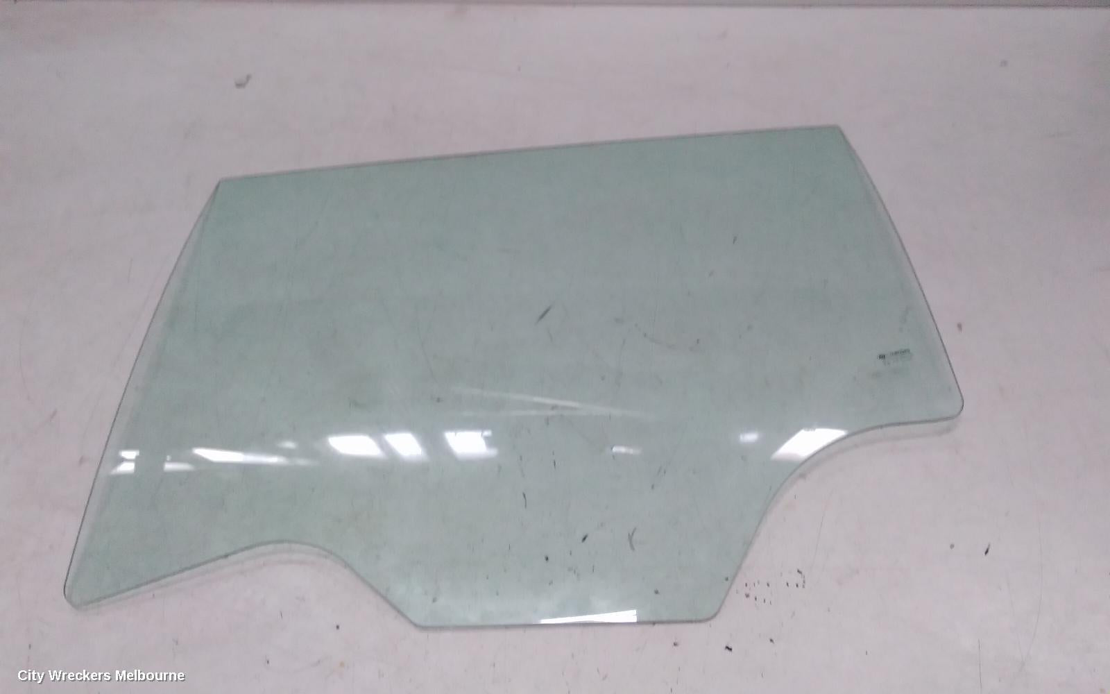 HOLDEN COMMODORE RIGHT REAR DOOR WINDOW, VE, WAGON, 08/2006 - 05/2013 - Image 2