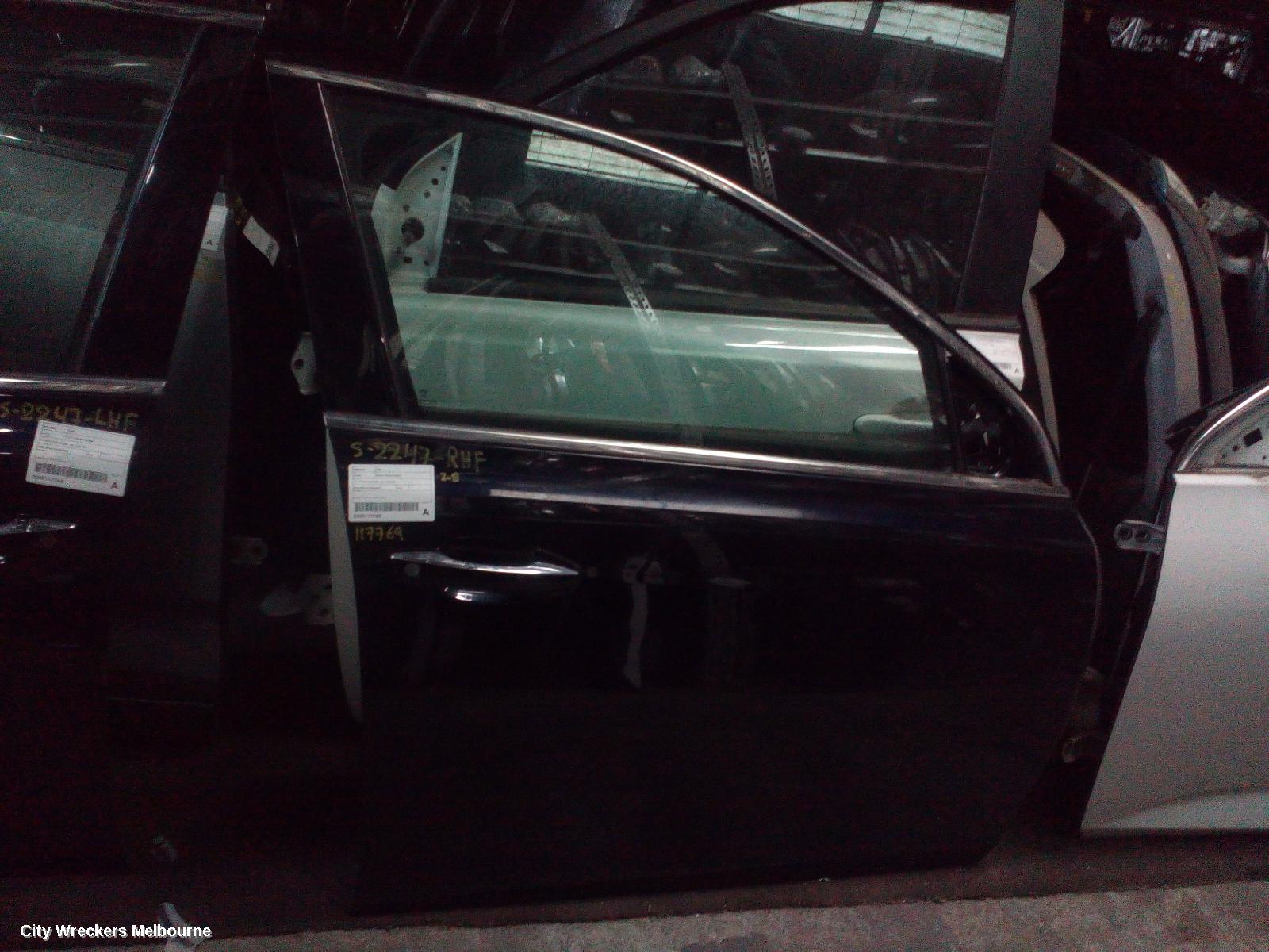 PEUGEOT 308 RIGHT FRONT DOOR, T9, HATCH/WAGON, 10/2014 - 01/2021 - Image 1