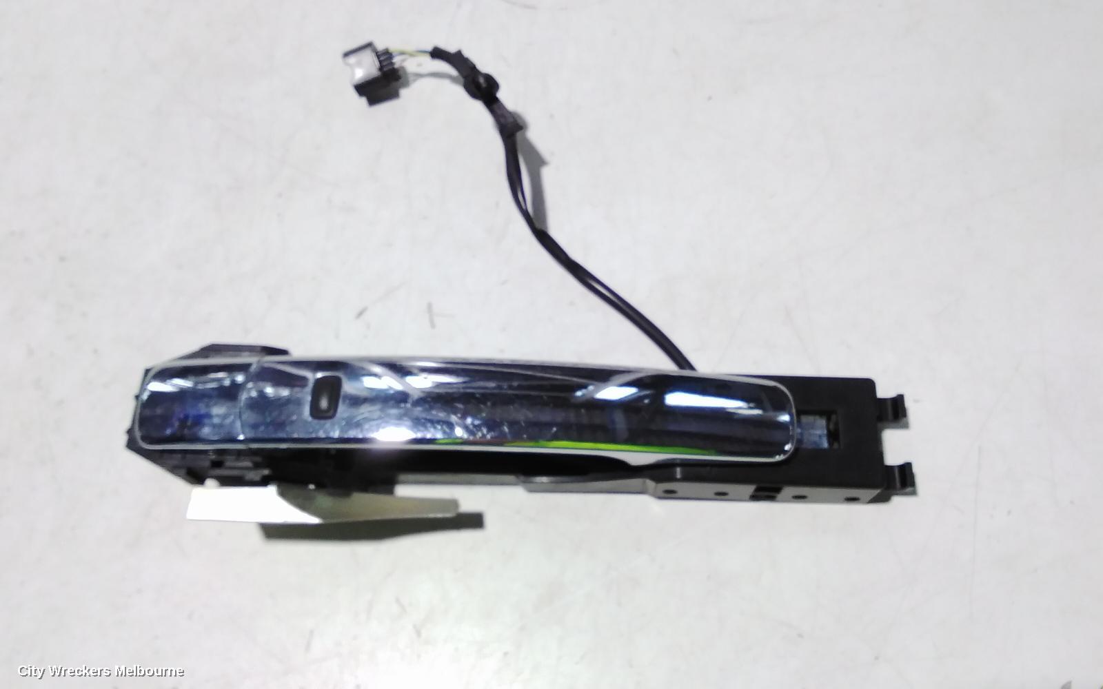 NISSAN XTRAIL DOOR HANDLE, OUTER, LH FRONT, BLACK, NON PUSH BUTTON START TYPE, T31, 09/2007 - 12/2013 - Image 2