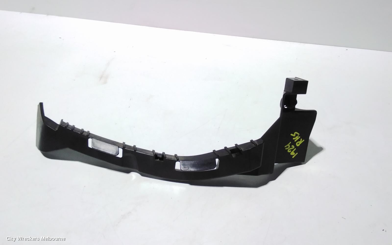 MAZDA 3, BP, 03/2019 ONWARDS, RIGHT HEAD LIGHT BRAKET: 88934 - Image 2