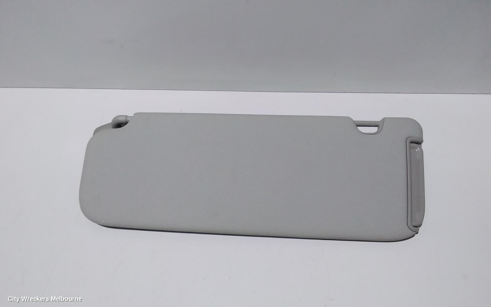 KIA CARNIVAL/GRAND CARNIVAL SUNVISOR, YP, RH SIDE, NON LAMP TYPE, 02/2015 - 10/2020 - Image 3