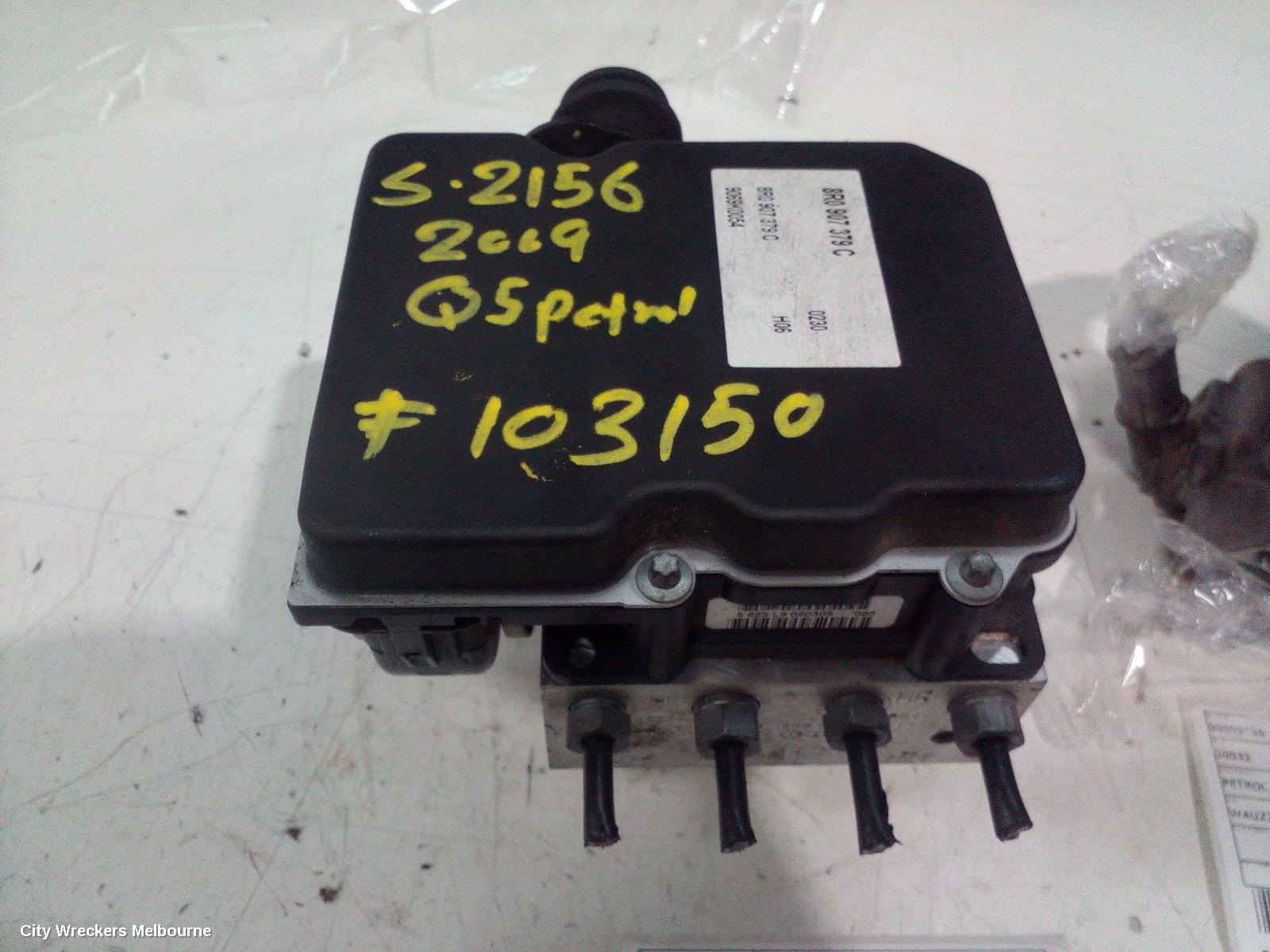 AUDI Q5 ABS PUMP/MODULATOR, 8R, P/N 8R0614517CL, 03/2009 - 01/2017 - Image 1