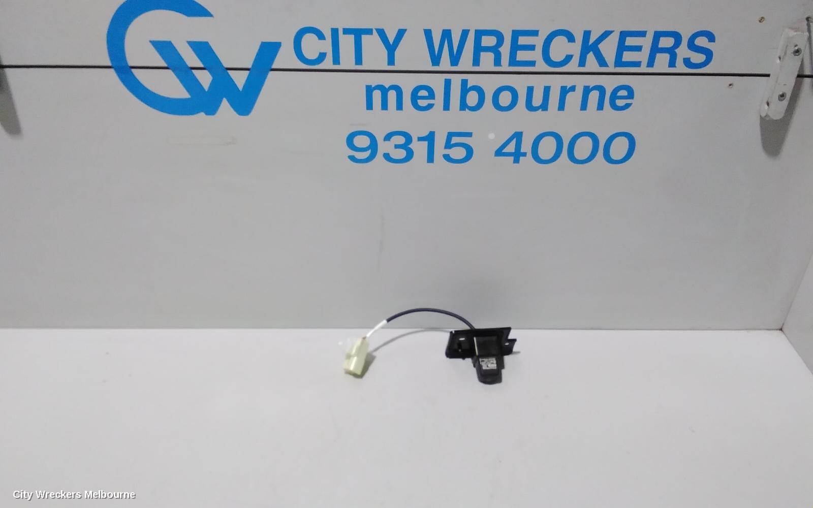 MITSUBISHI OUTLANDER REVERSE CAMERA, REVERSE CAMERA, ZK, 04/2015 ONWARDS - Image 1