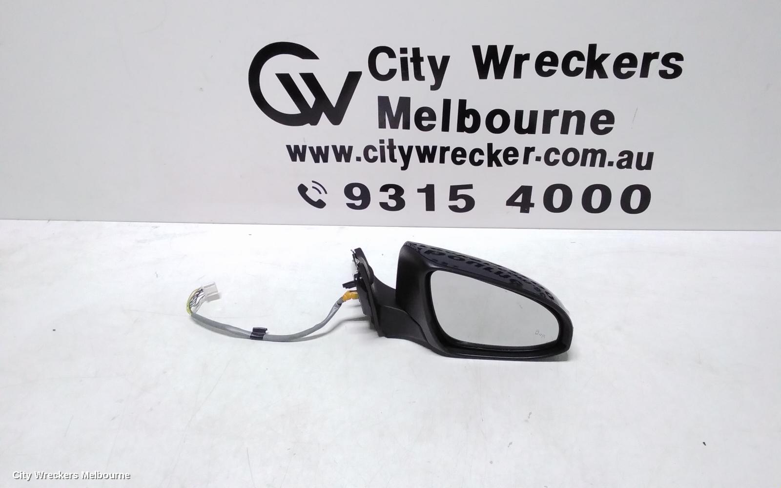 TOYOTA CAMRY RIGHT DOOR MIRROR, ASV50/AVV50, ATARA SL/HYBRID, W/ AUTO DIPPING TYPE, 04/2015 - 10/2017 - Image 1
