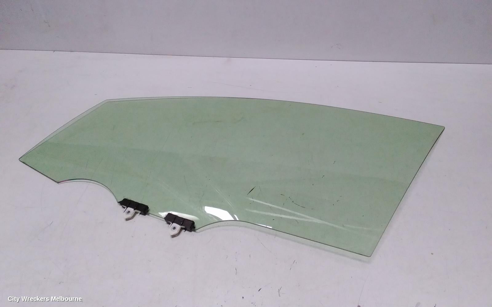 TOYOTA COROLLA LEFT FRONT DOOR WINDOW, E210, HATCH, 07/2018 ONWARDS - Image 2