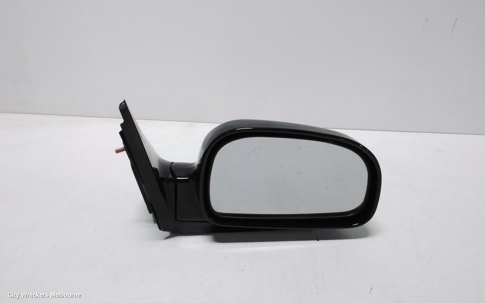 HYUNDAI SANTA FE RIGHT DOOR MIRROR, SM, POWER, COLOUR CODED, 11/2000 - 11/2005 - Image 2