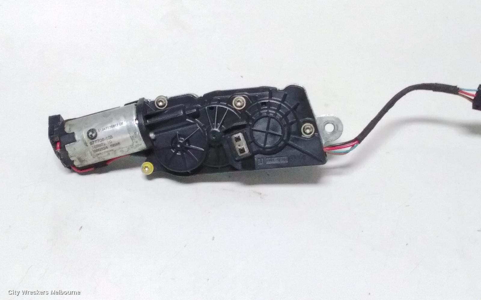 BMW X5 DOOR/BOOT/GATE LOCK, UPPER TAILGATE LOCK, E70, 03/2007 - 08/2013 - Image 3
