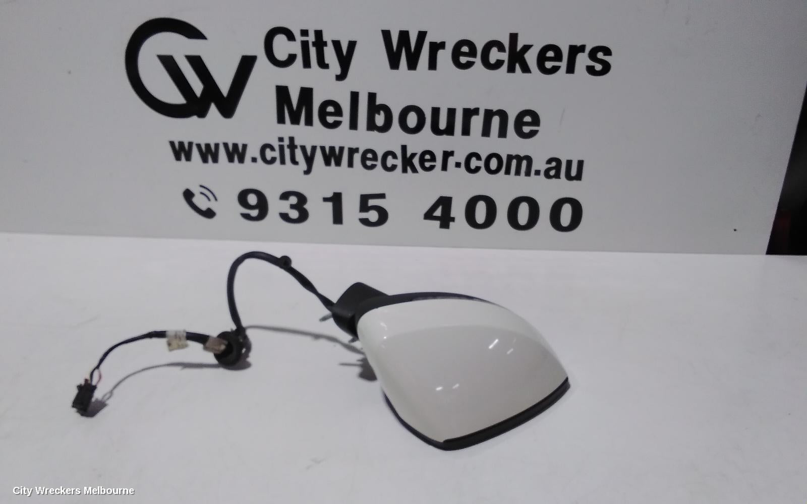 AUDI A3 RIGHT DOOR MIRROR, 8V, A3, SEDAN, MANUAL FOLD, NON LANE CHANGE ASSIST TYPE (6XC/7Y0), 11/2013 - 10/2020 - Image 3