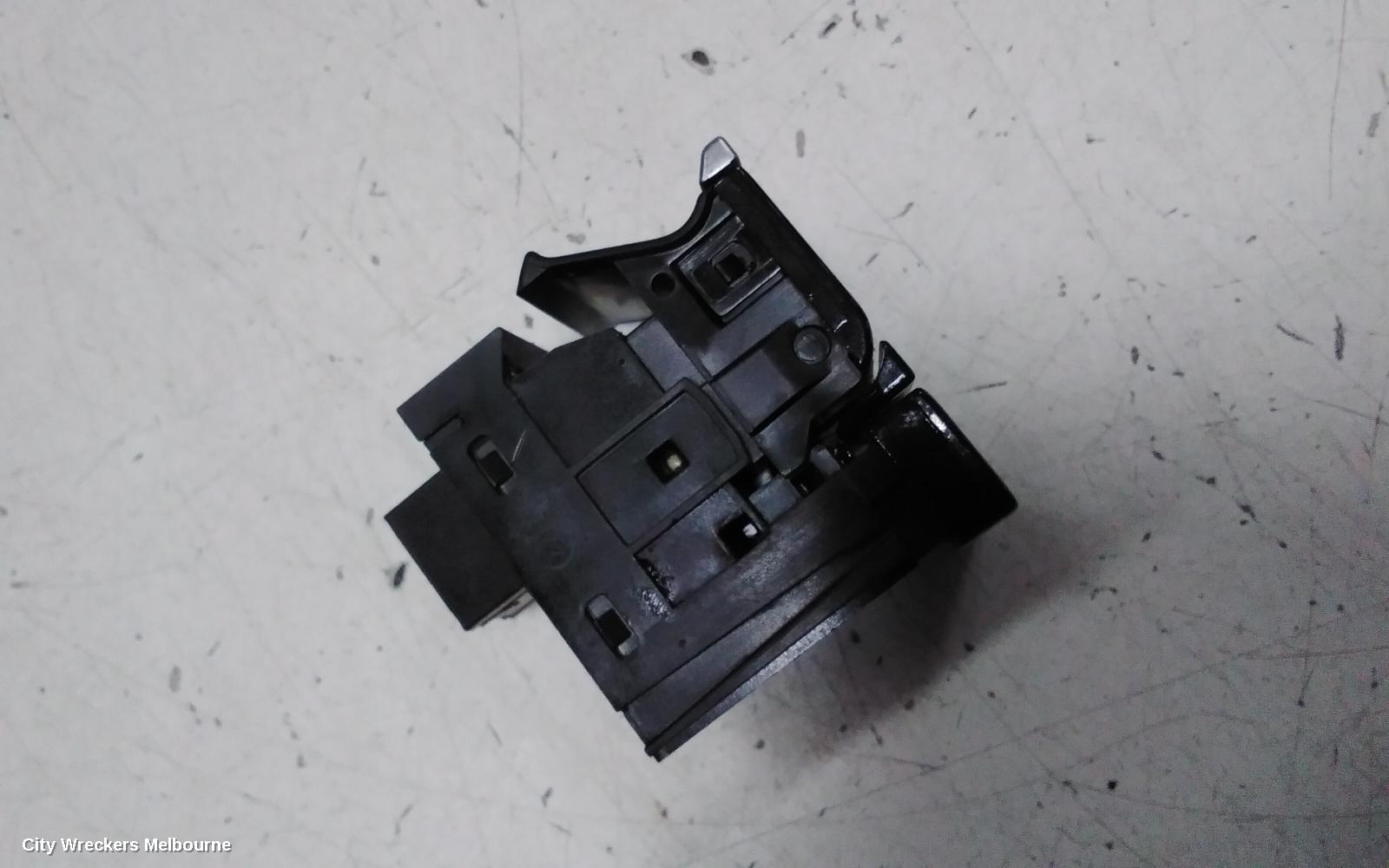 VOLKSWAGEN GOLF COMBINATION SWITCH, ELECT PARK SWITCH, GEN 8, 09/2020 ONWARDS - Image 3