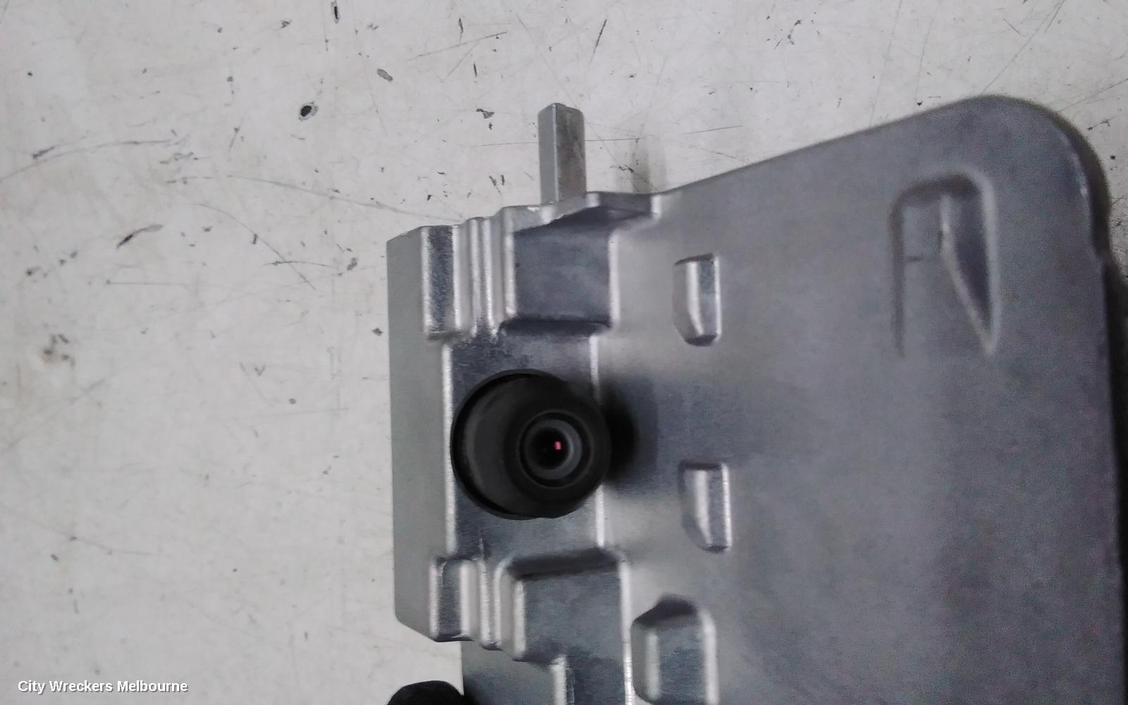TOYOTA COROLLA REVERSE CAMERA, FRONT CAMERA (WINDSCREEN MOUNTED), E210, 09/2022 ONWARDS - Image 2