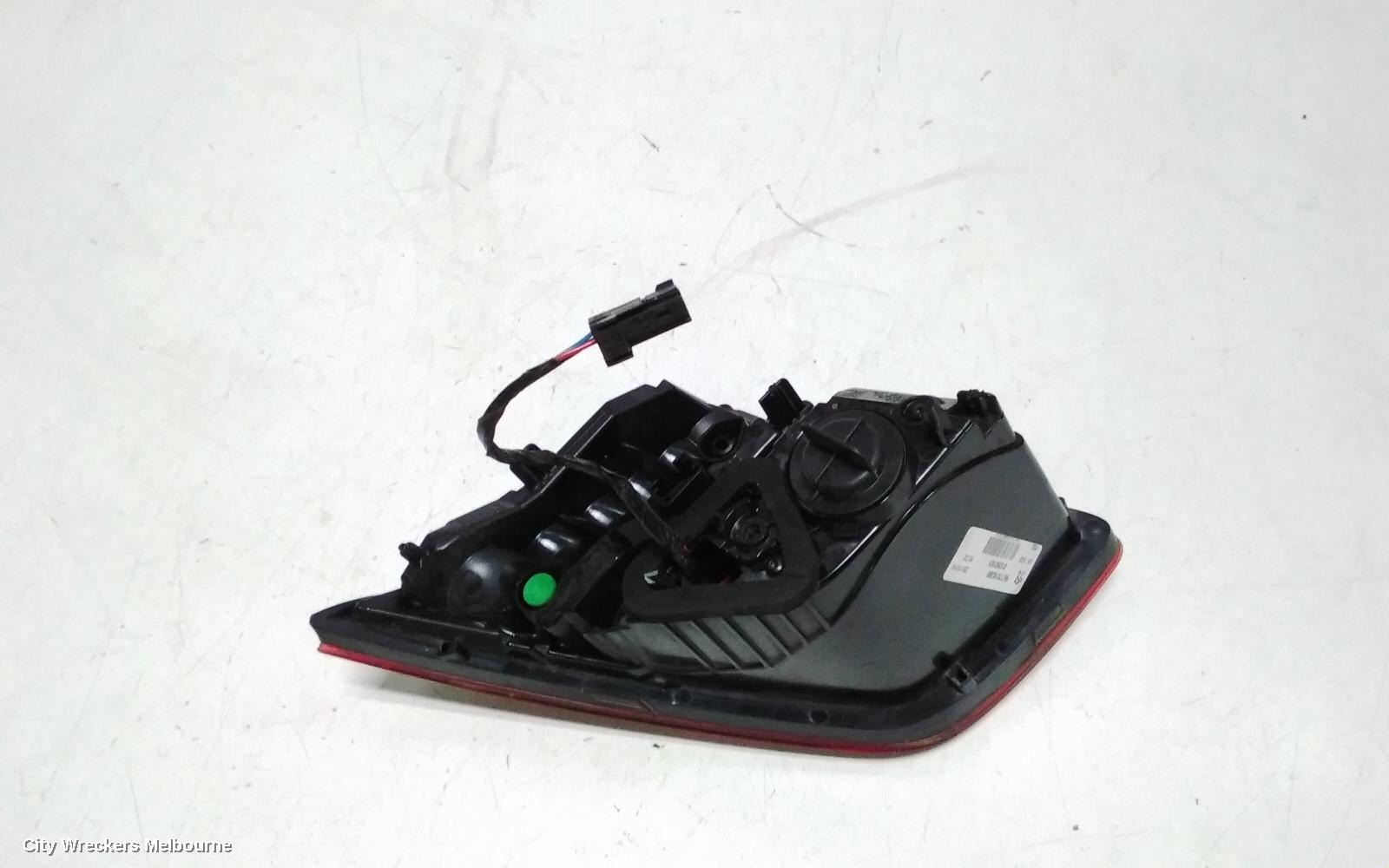 PEUGEOT 308 REAR GARNISH, TAILGATE LAMP (LH SIDE), T9, HATCH, 10/2014 - 01/2021 - Image 3