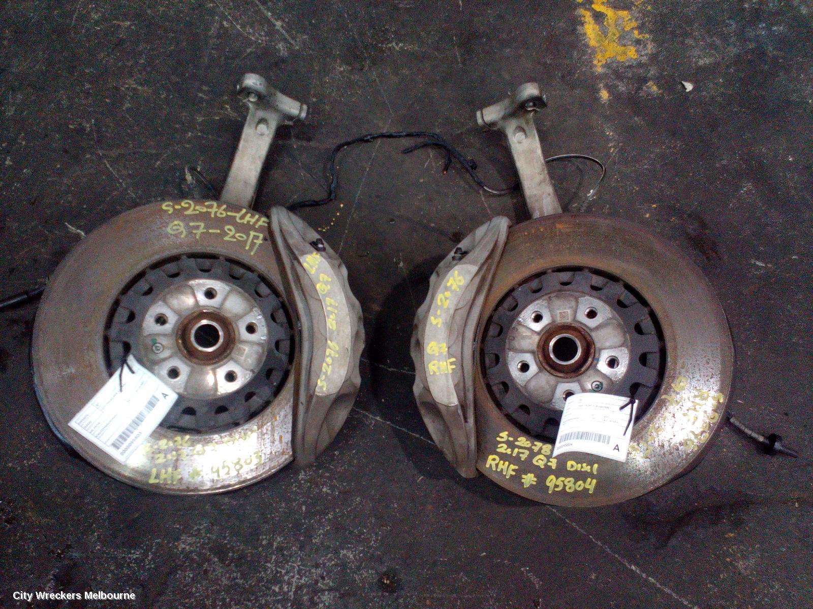 AUDI Q7 RIGHT FRONT HUB ASSEMBLY, 4M, 07/2015 ONWARDS - Image 3