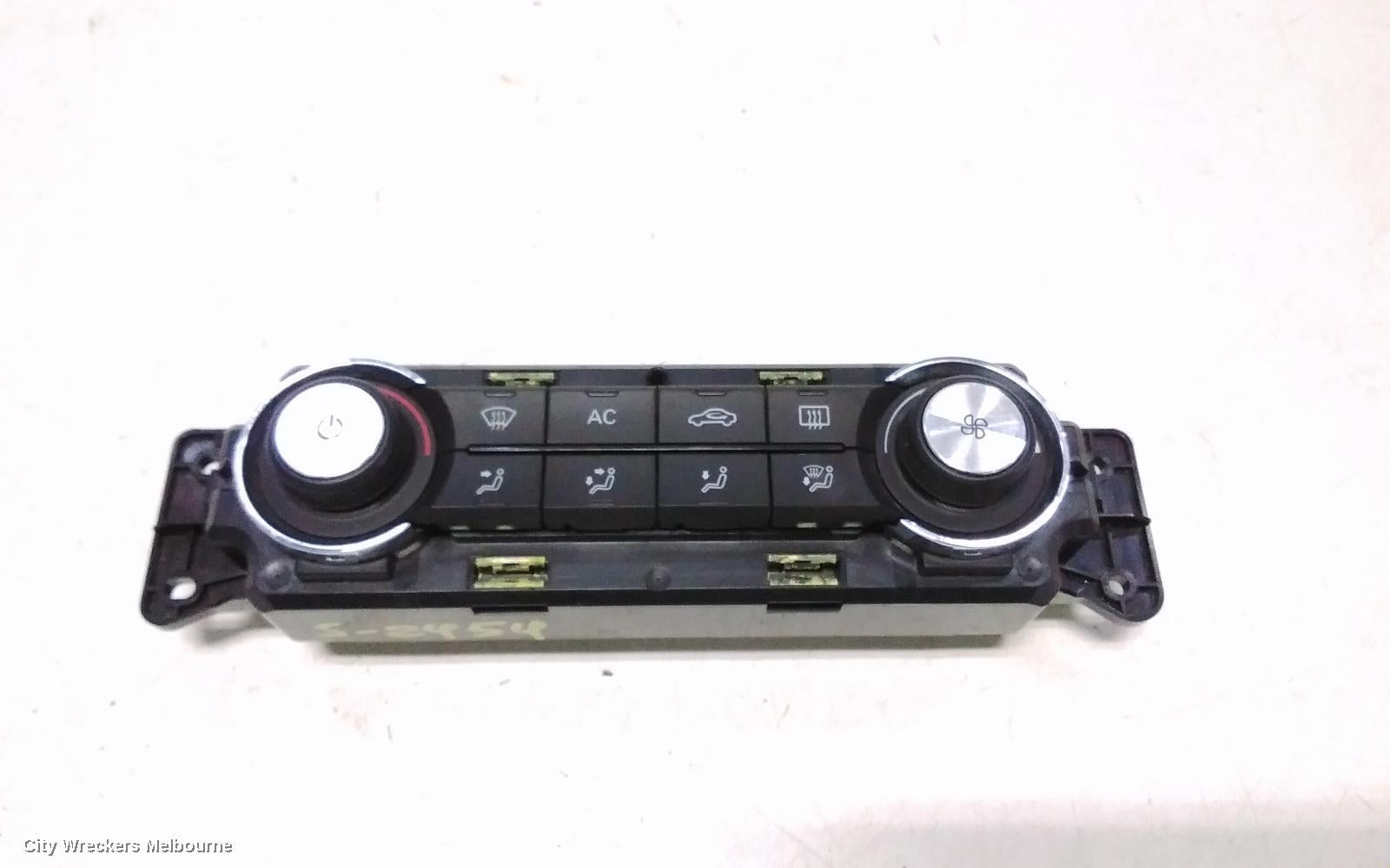 MG ZS HEATER/AC CONTROLS, AZS1, NON CLIMATE CONTROL TYPE, 09/2017 - 12/2021 - Image 1