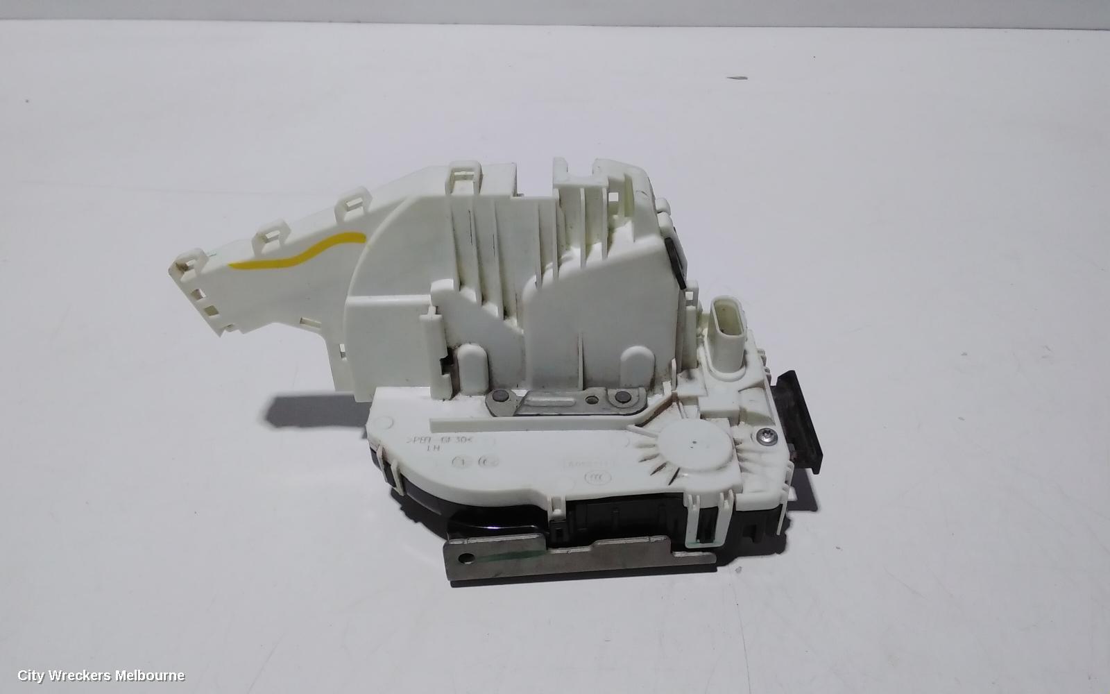 JEEP CHEROKEE DOOR/BOOT/GATE LOCK, LEFT FRONT DOOR LOCK, KL, 02/2014 - 03/2018 - Image 1