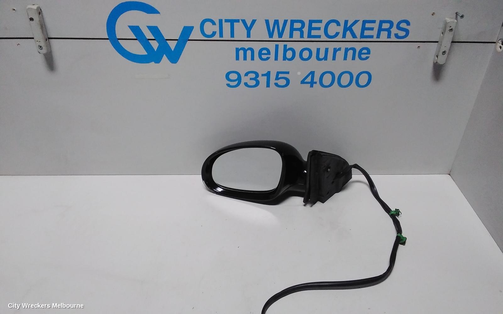 VOLKSWAGEN JETTA LEFT DOOR MIRROR, 1KM, HEATED & W/ MEMORY TYPE, 10 WIRES, 02/2006 - 07/2011 - Image 1