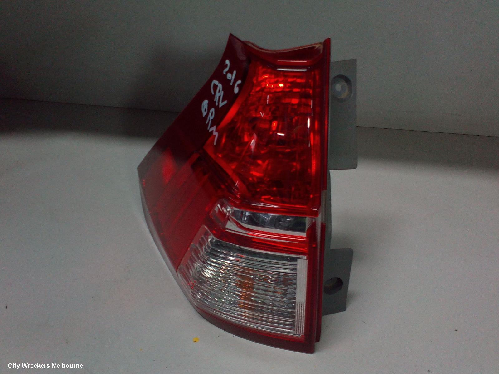 HONDA CRV LEFT TAILLIGHT, RM, LOWER, PETROL TYPE, 11/2014 - 04/2017 - Image 2