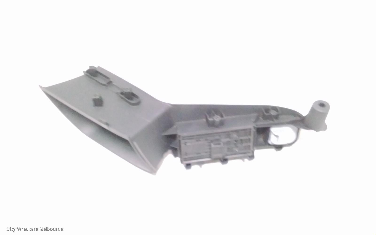 AUDI A4 PWR DR WIND SWITCH, RH FRONT (MASTER SWITCH), B8 8K, 02/2008 - 06/2012 - Image 3