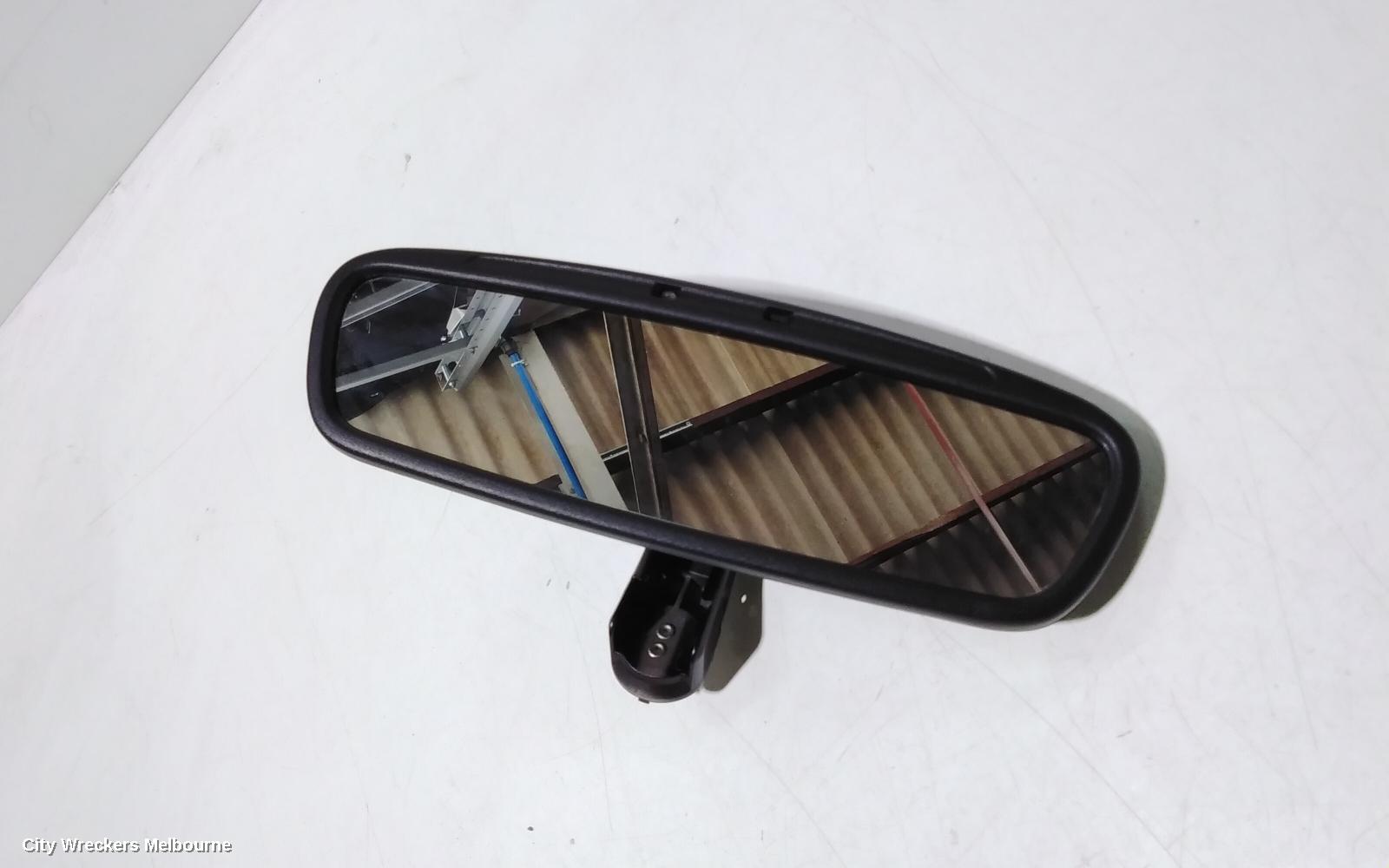 LAND ROVER RANGEROVER SPORT INTERIOR MIRROR, L320, 08/2005 - 12/2013 - Image 1