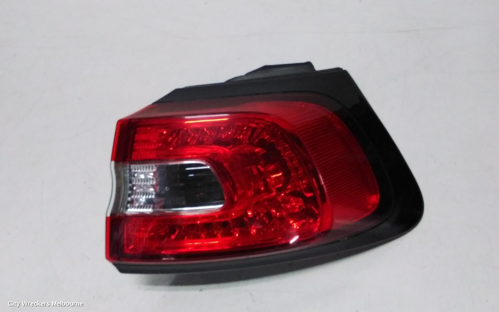 JEEP CHEROKEE RIGHT TAILLIGHT, KL, IN BODY, 02/2014 - 03/2018 - Image 2