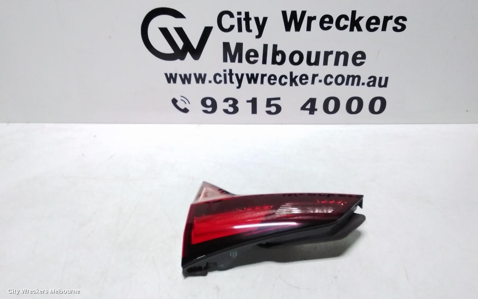 HONDA HRV REAR GARNISH, TAILGATE LAMP (RH SIDE), RU5, VTI-S/VTI-L, OPTICAL GUIDE TYPE, 12/2014 - 06/2018 - Image 1