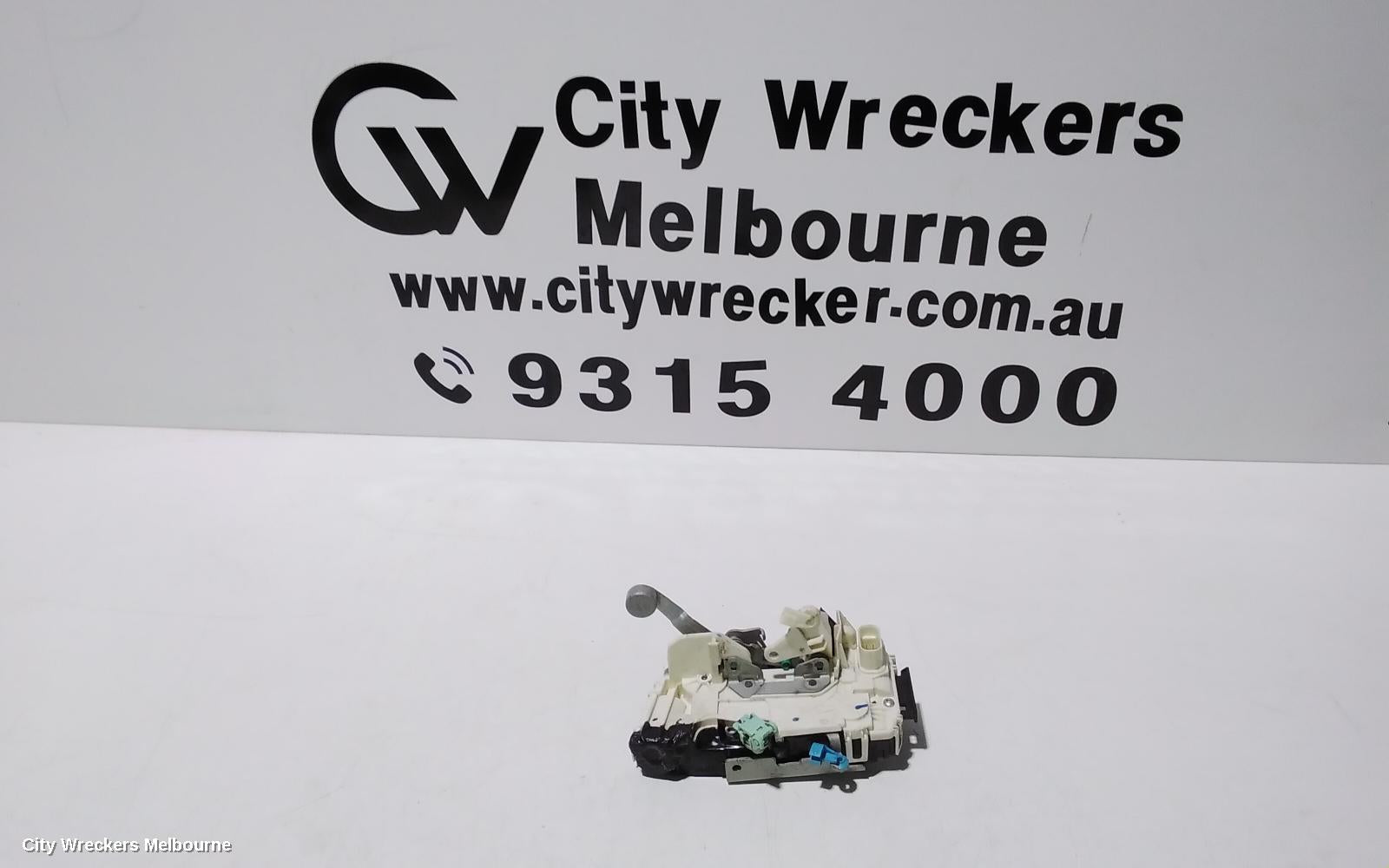 JEEP CHEROKEE DOOR/BOOT/GATE LOCK, LEFT FRONT DOOR LOCK, KK, 11/2007 - 10/2012 - Image 1