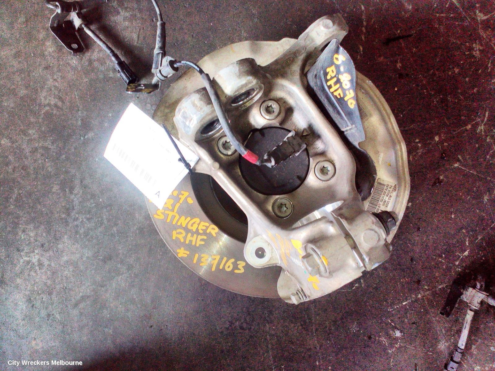 KIA STINGER RIGHT FRONT HUB ASSEMBLY, CK, NON ADAPTIVE SUSPENSION TYPE, 06/2017 - 04/2023 - Image 2