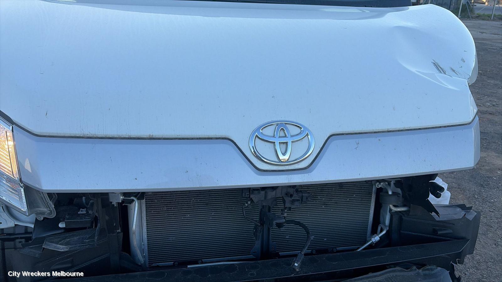 TOYOTA HIACE GRILLE, 300 SERIES, RADIATOR GRILLE MOULDING (UPPER), GREY, 02/2019 ONWARDS - Image 1