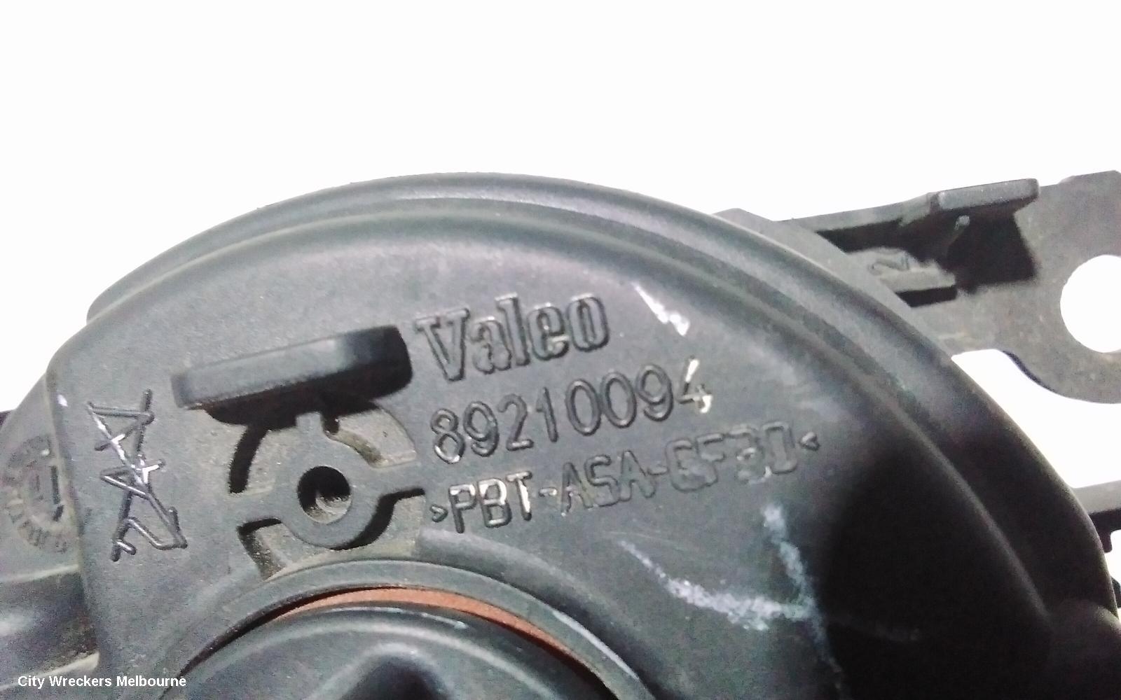 RENAULT MEGANE RIGHT INDICATOR/FOG/SIDE, BUMPER FOGLAMP, X32/B95/K95, 5DR HATCH/WAGON, 09/2010 - 06/2013 - Image 3