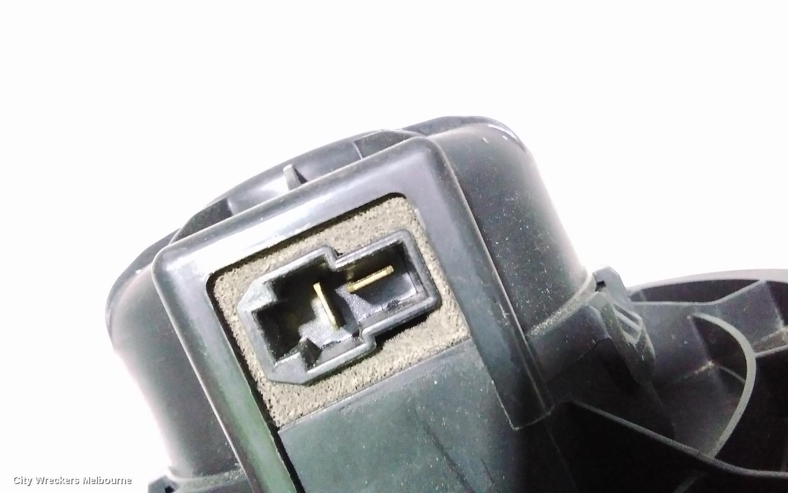 KIA SPORTAGE HEATER FAN MOTOR, SL, 06/2013 - 10/2015 - Image 2